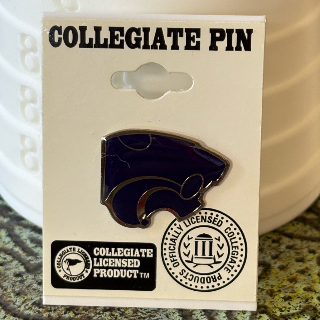 Nwt K-State University Collegiate Licensed Purple Wildcat Head Lapel Pin